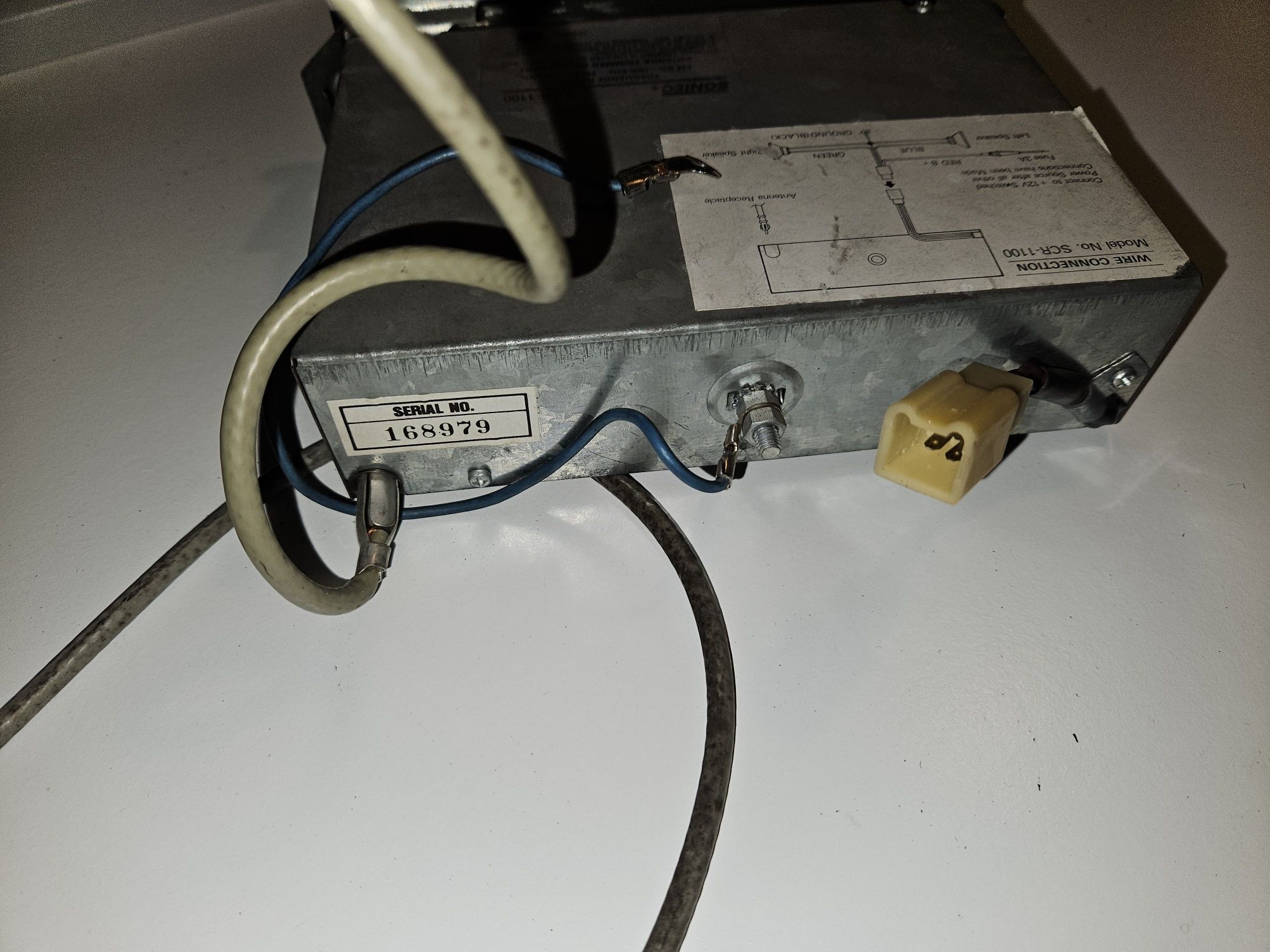 Auto radio Sontec
