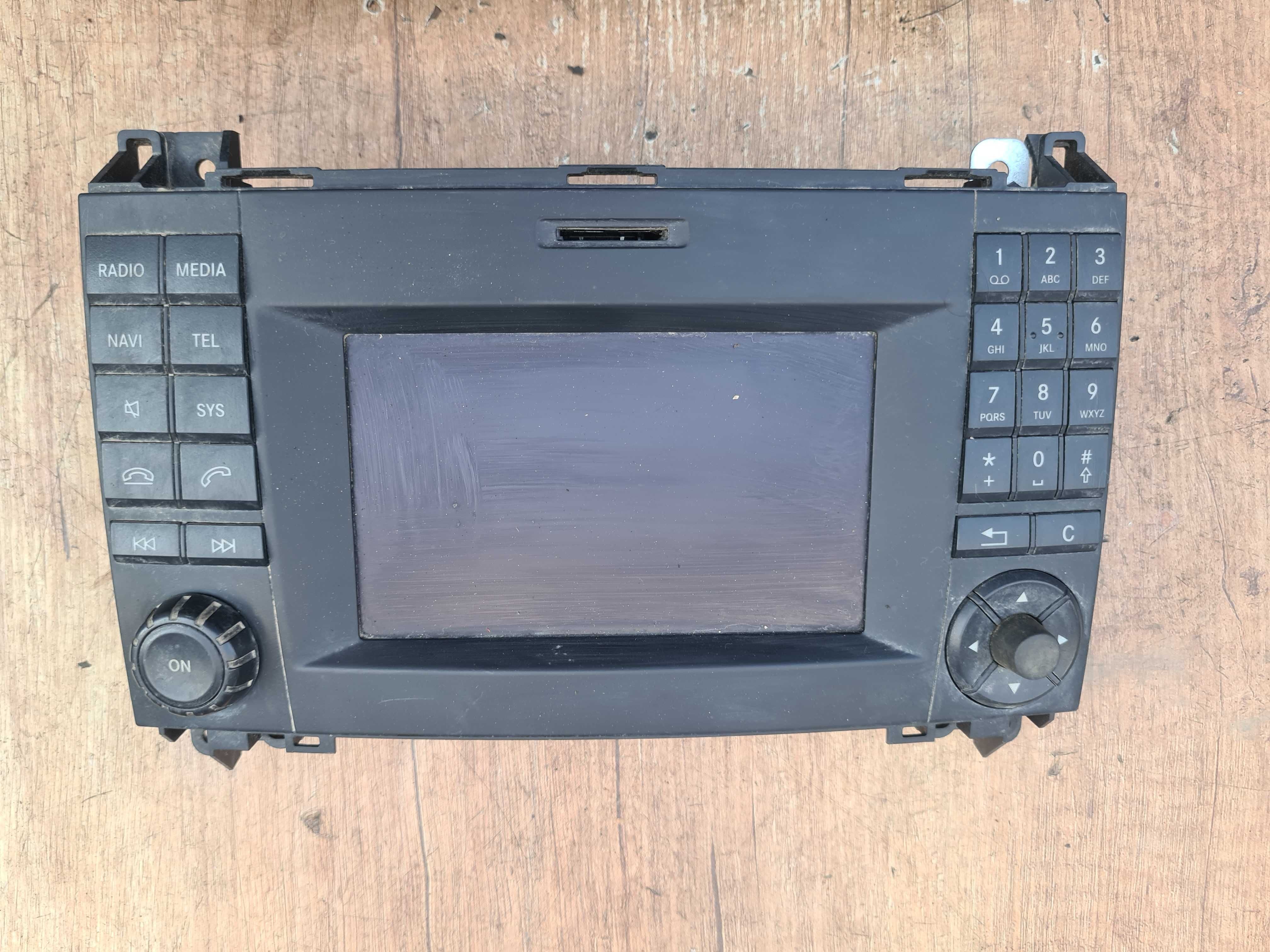 Mercedes V Klasa W447 radio nawigacja ekran wyświetlacz Vito 447