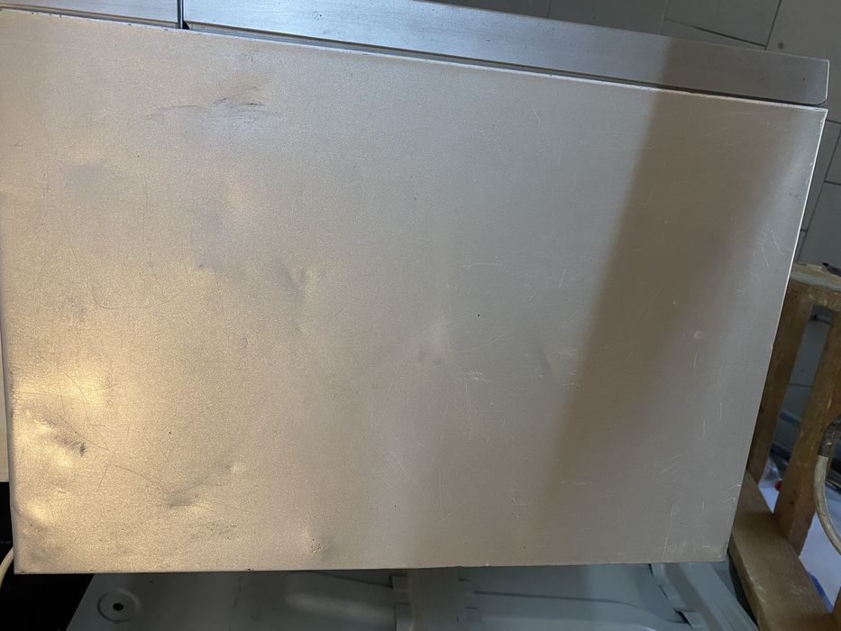 Мікрохвильова піч SHARP R-763. Б/в