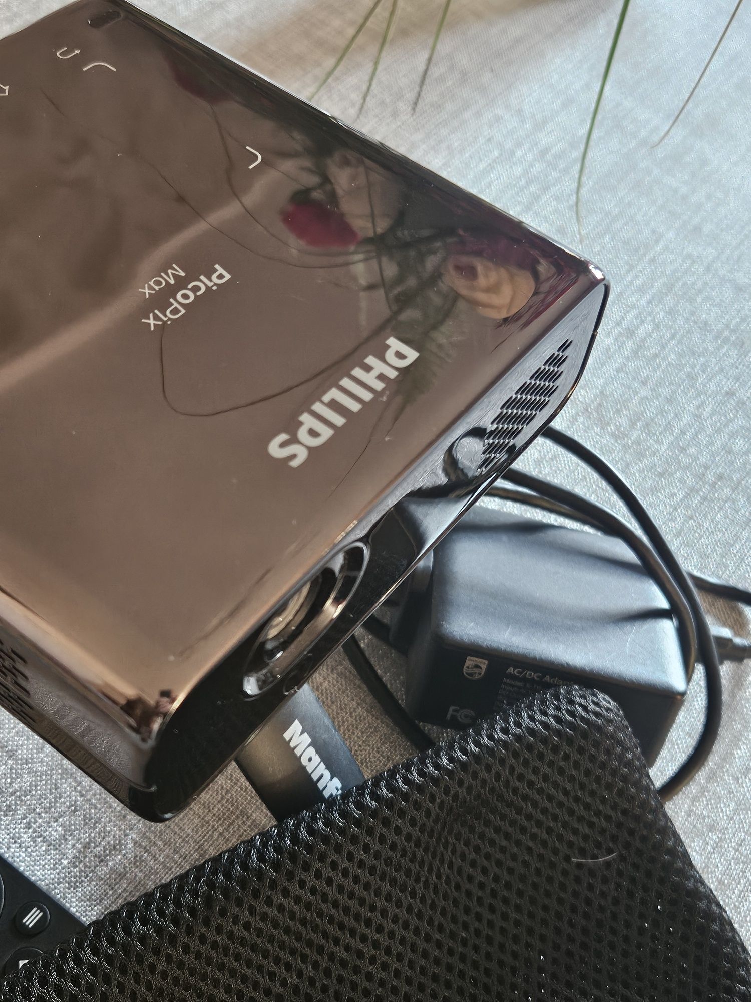Projektor przenośny Philips PicoPix Max PPX620 FullHD Android Netflix