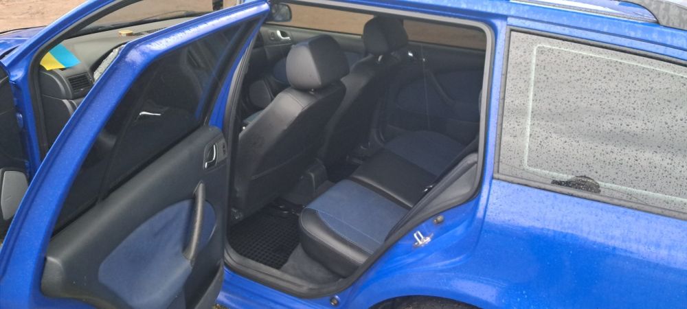 Skoda Octavia tour universal