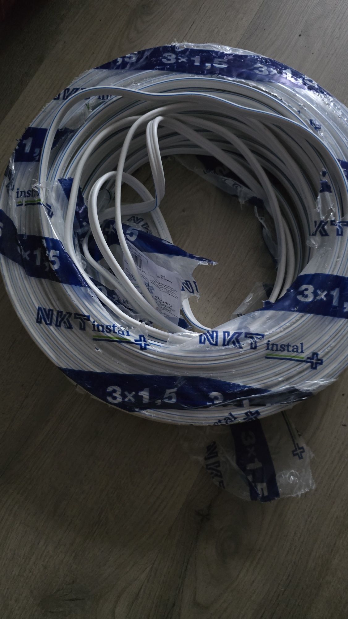Kabel podtynkowy 3x1.5