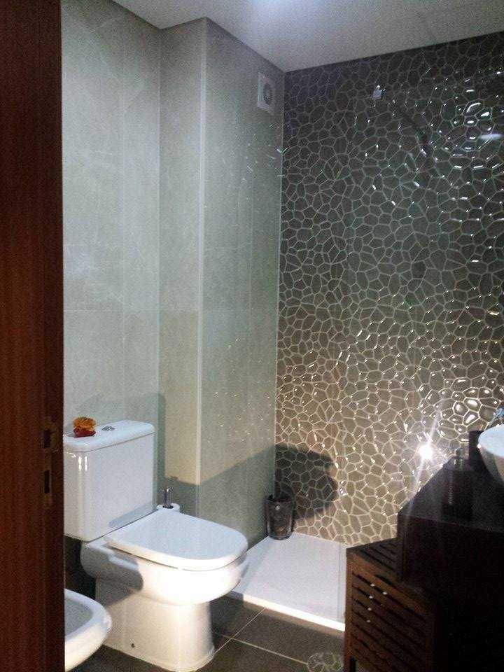 Quarto SUITE , WC privativo em apartamento TOP Despesas incluidas.