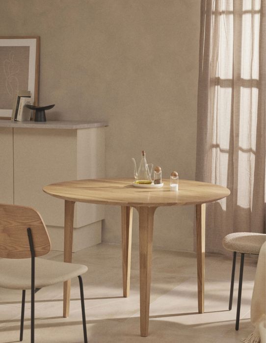 Stół do jadalni z drewna dębowego Archie