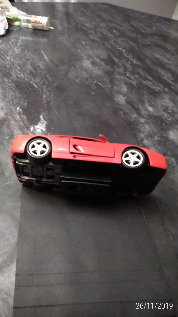 Ferrari miniatura