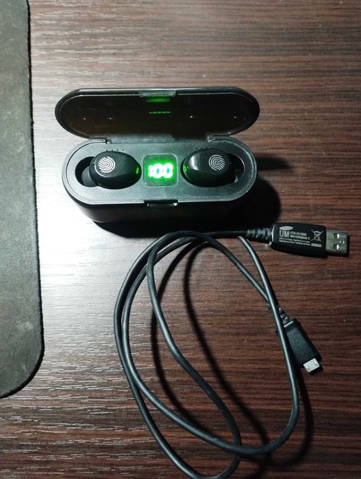 SŁUCHAWKI dokanałowe BLOW Earbuds BTE200 Czarny TANIO ! ! ! ! ! ! ! !