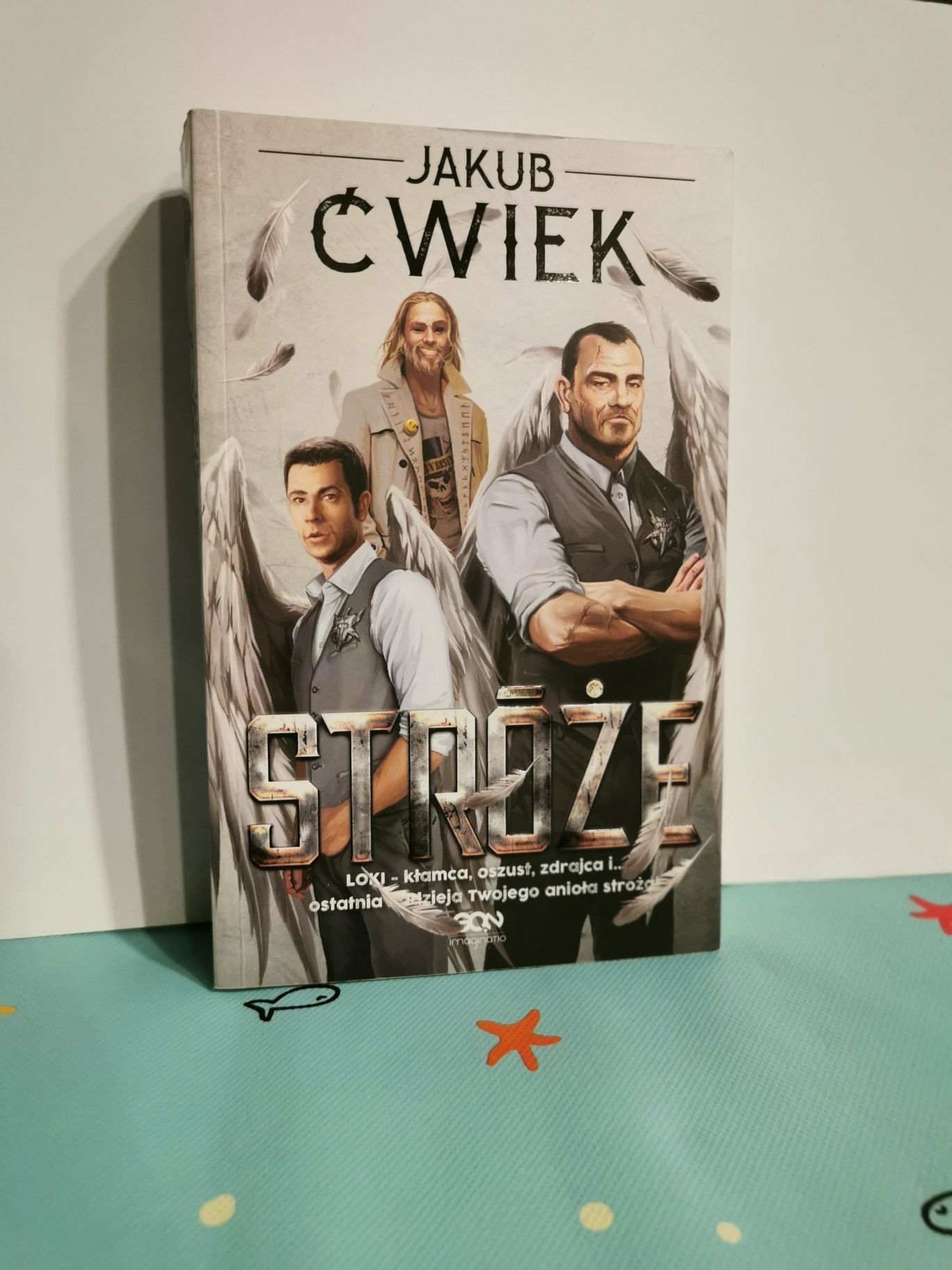 Jakub Ćwiek "Kłamca" (1,2), "Stróże" - 3 książki