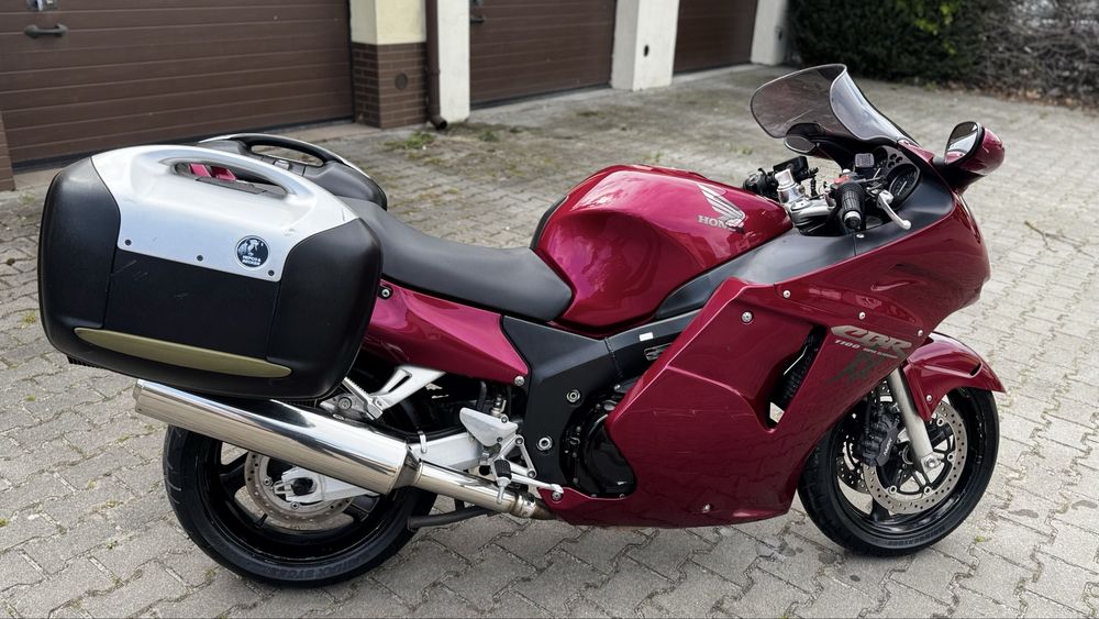 Honda Cbr 1100 XX Super Blackbird 1997 rok