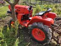 Tractor Kubota B1500 c/alfaias