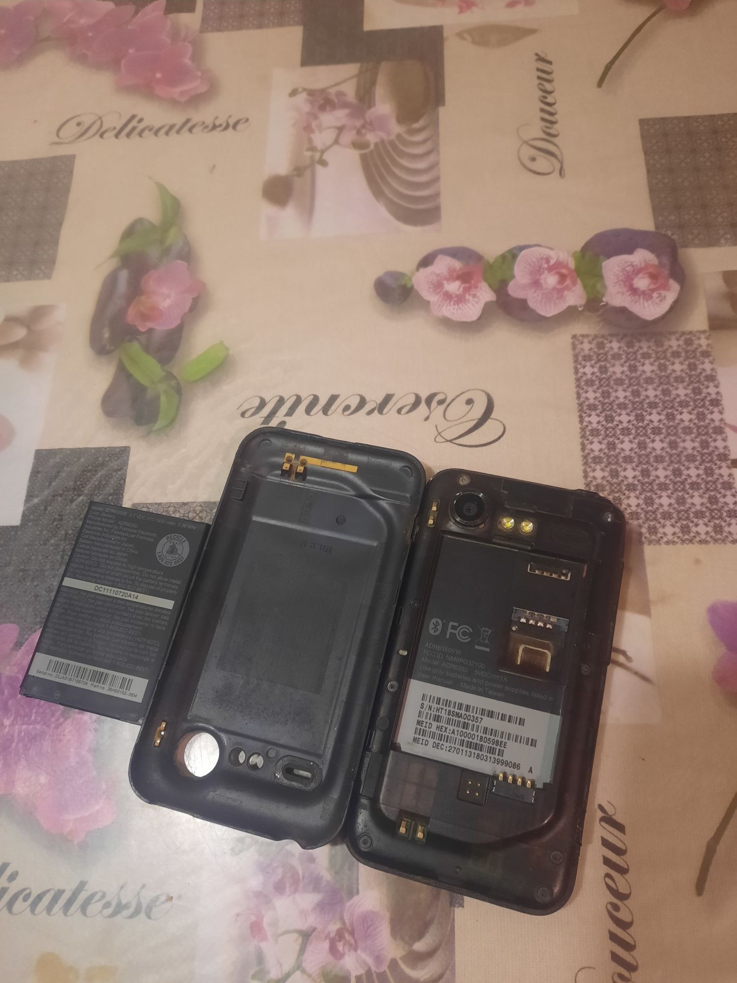 Телефон HTC Verizon