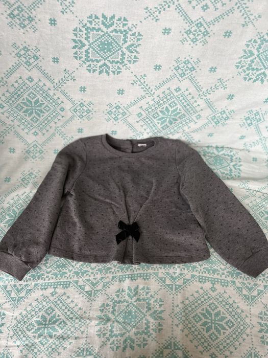 Кофточка на 4 года.