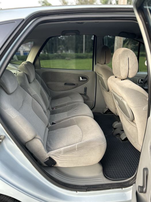 Renault megane scenik