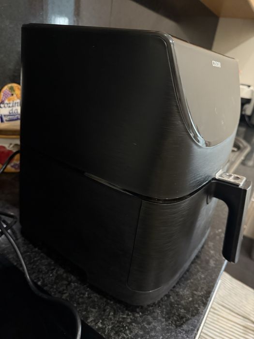 Vendo air fryer  como nova