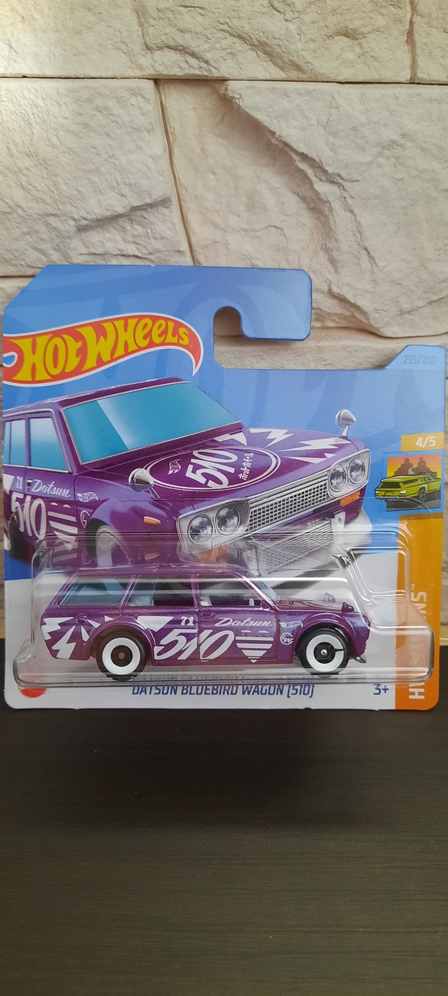 Datsun Nissan Bluebird 510 Wagon Hot Wheels