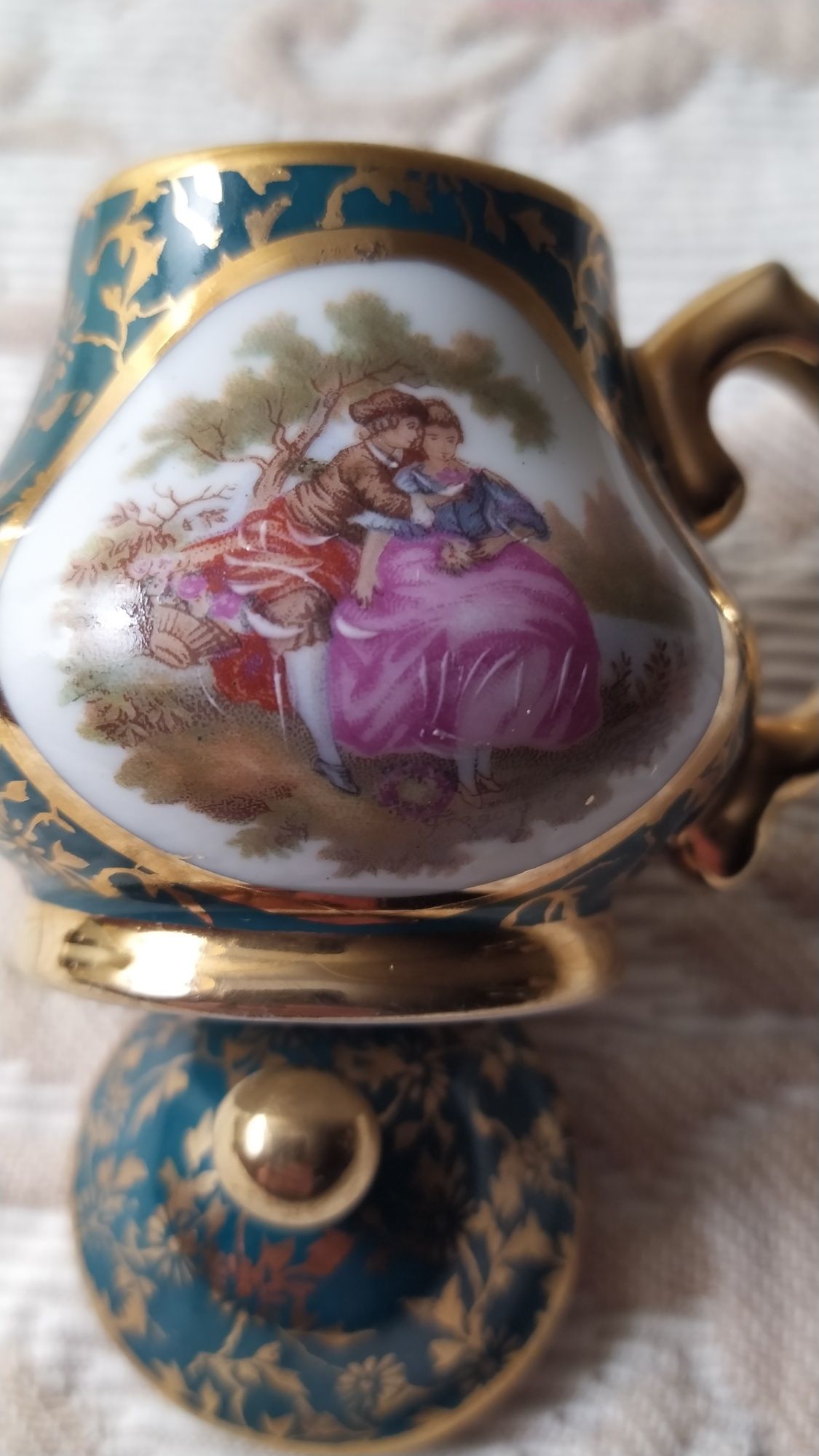 Limoges, peças miniatura em porcelana