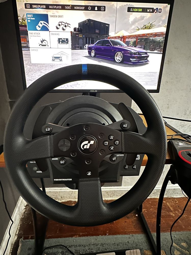 Simulador T300RS + TH8S