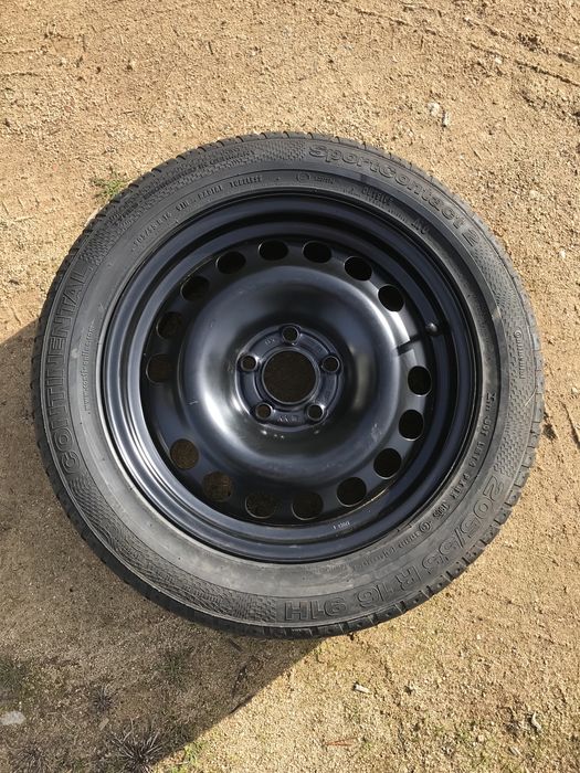 Jante em ferro com pneu