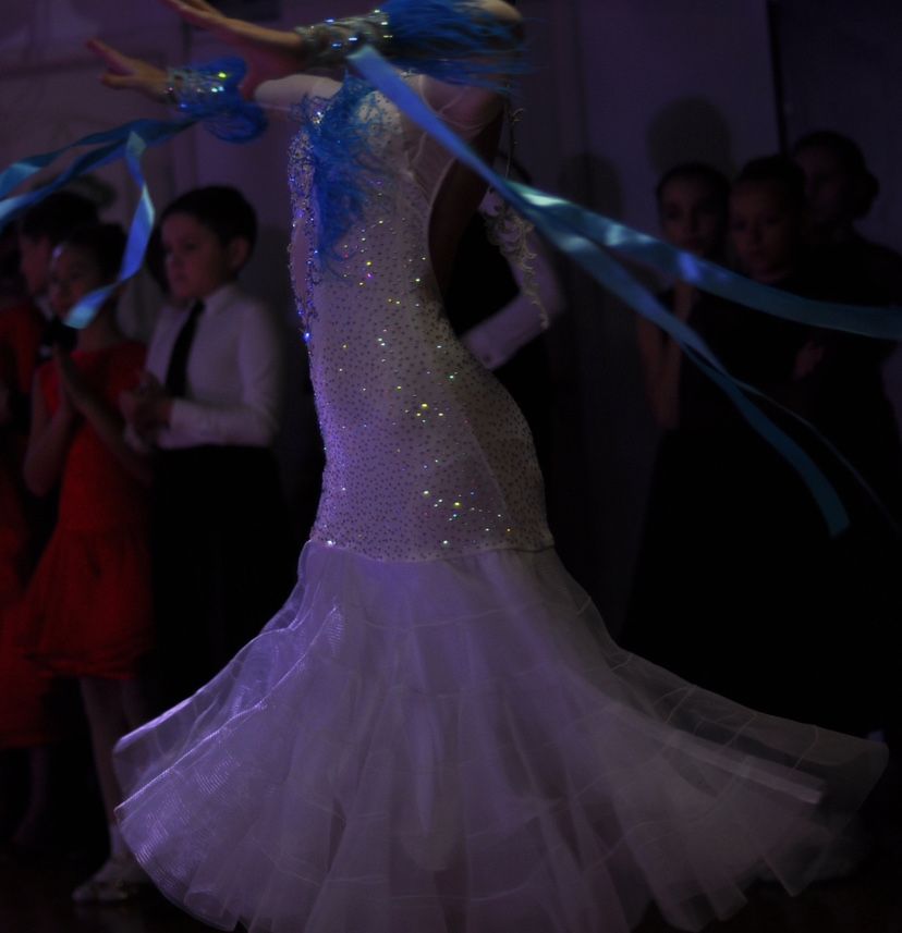 Платье для бальных танцев (стандарт)
