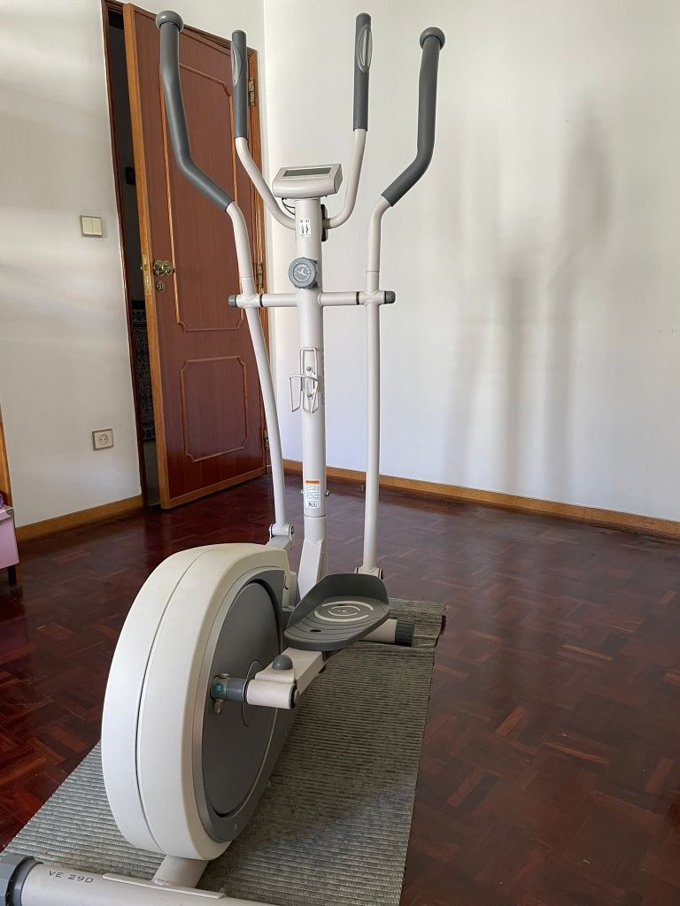 Bicicleta elitica Domyos