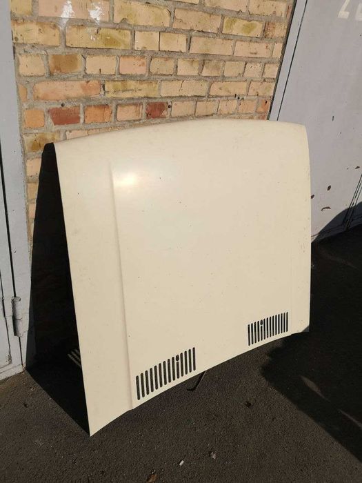 Капот Audi 80 90 Coupe GT B2