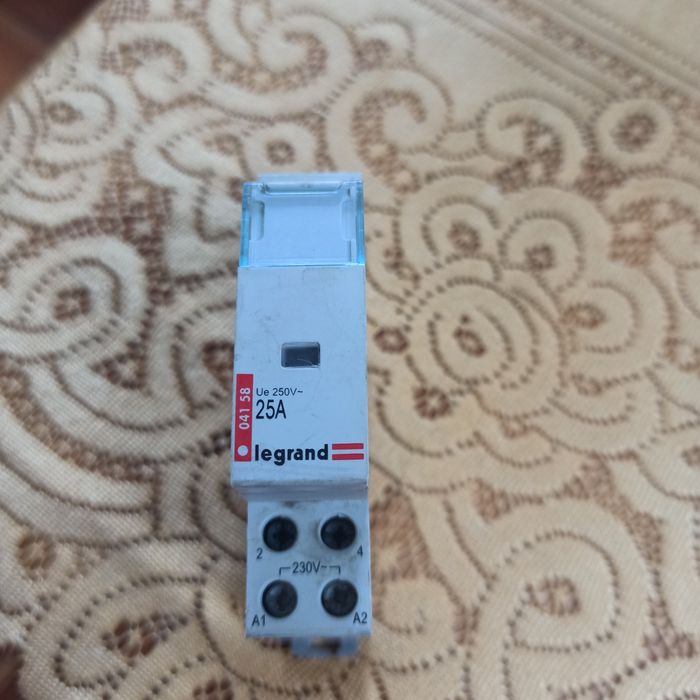 Stycznik modułowy Legrand LE-412523