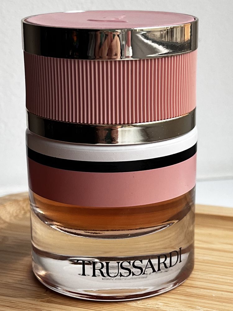 Trussardi eau de parfum natural spray 30ml