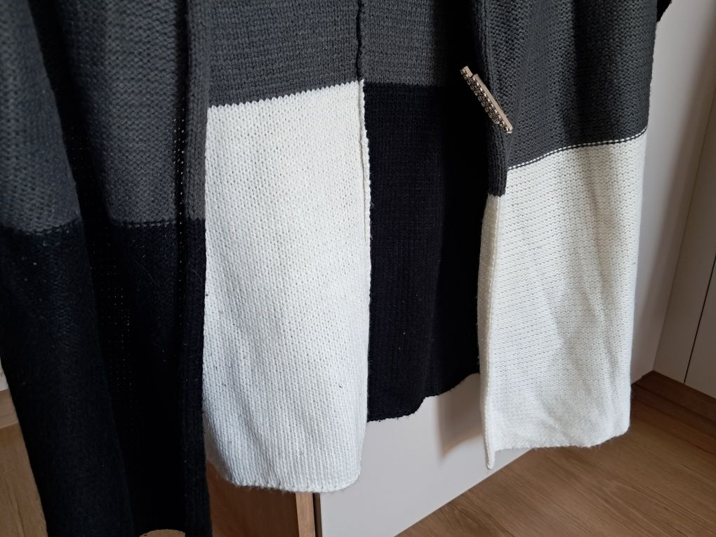 Narzutka sweter KIK damski rozmiar S ale pasuje również na M