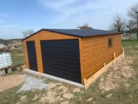 Garaże blaszane drewnopodobne lub kolory, producent