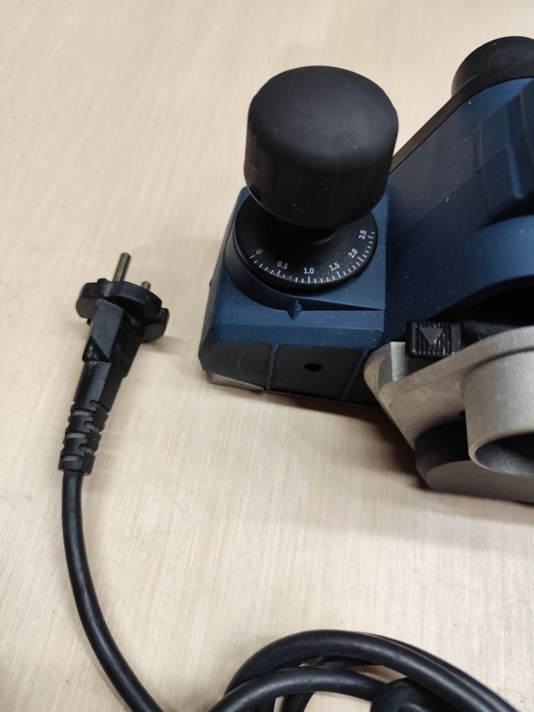 Bosch GHO 26-82 D рубанок Бош Оригінал
