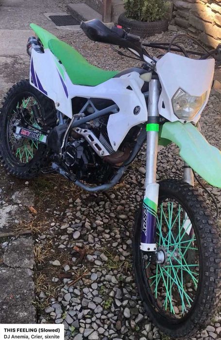 Продаю CRDX в гарному стані на повному ходу