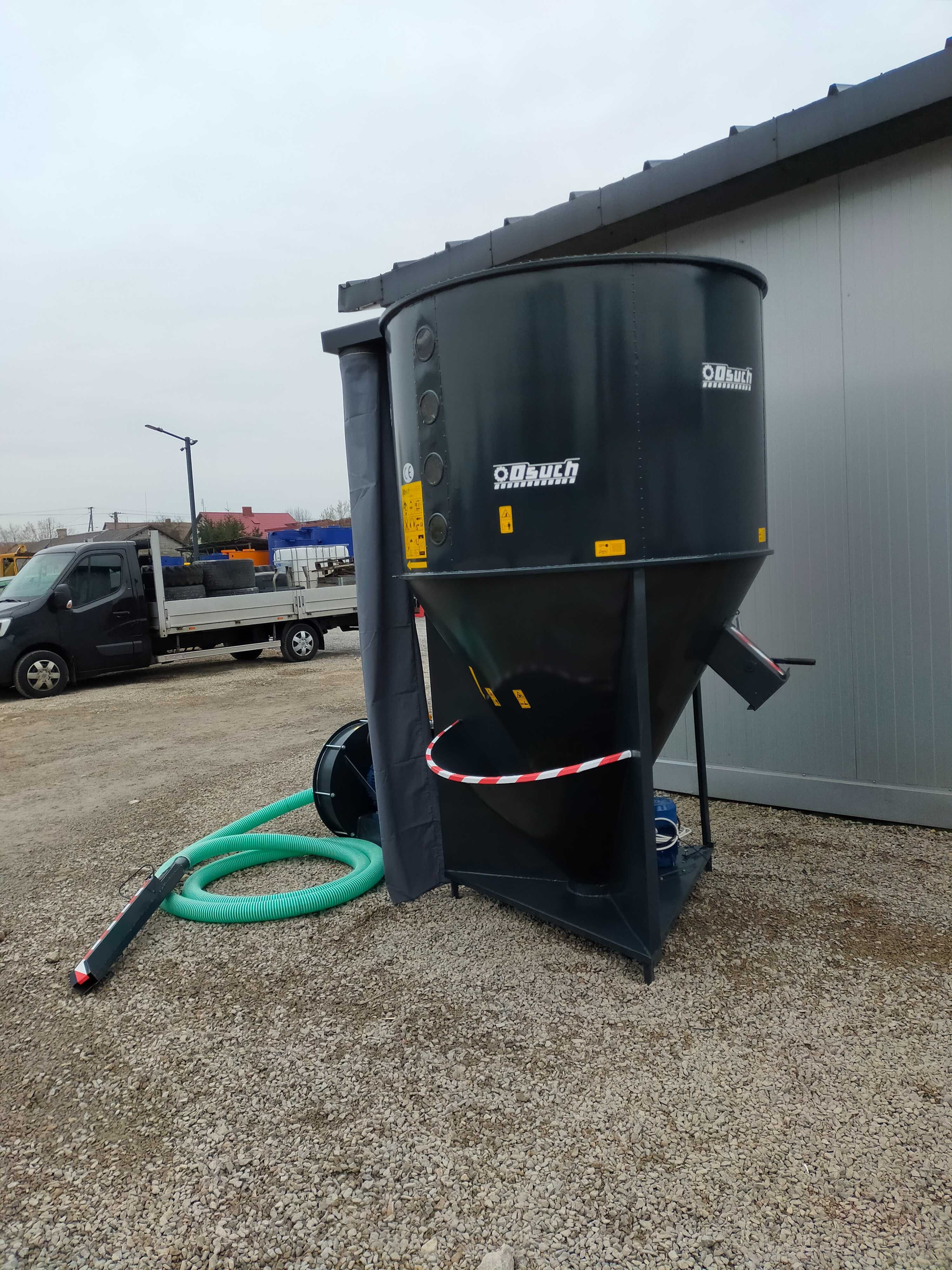 ZESTAW paszowy mieszalnik 0,5t-2t +śrutownik 7,5/11/15kw OSUCH/od ręki