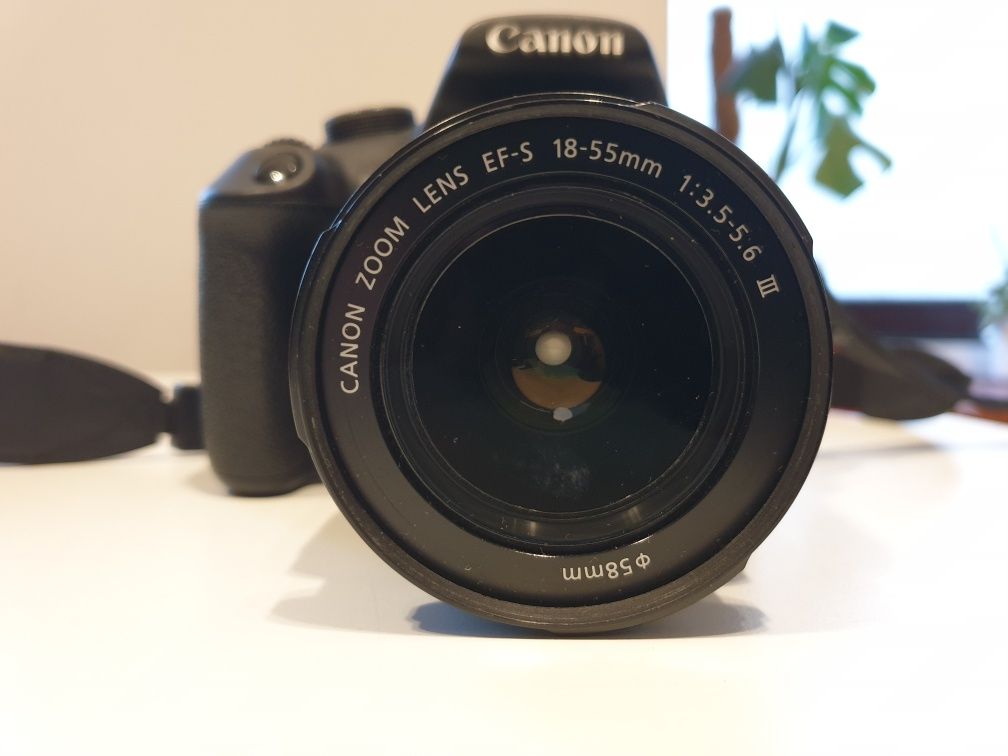 Nikon EOS 1200D - stan bardzo dobry