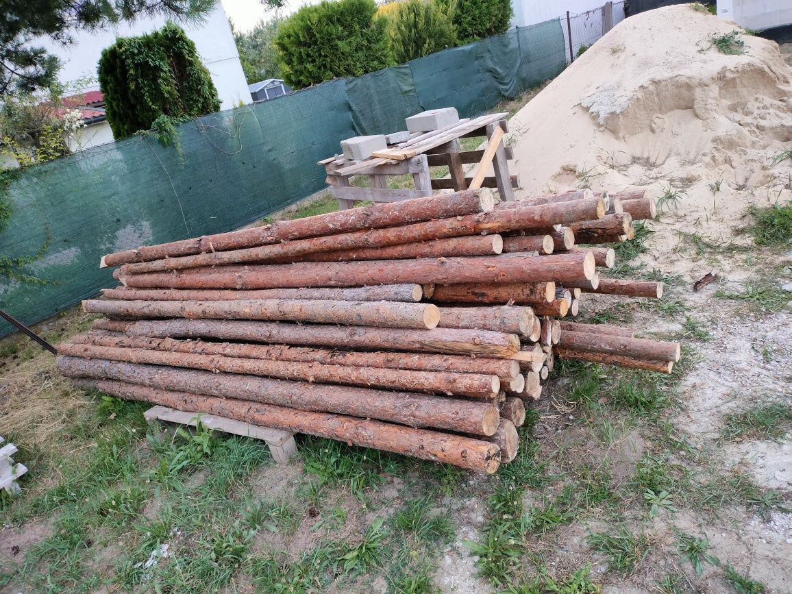 Stemple budowlane( około 230 sztuk) , super stan , długie i krótsze