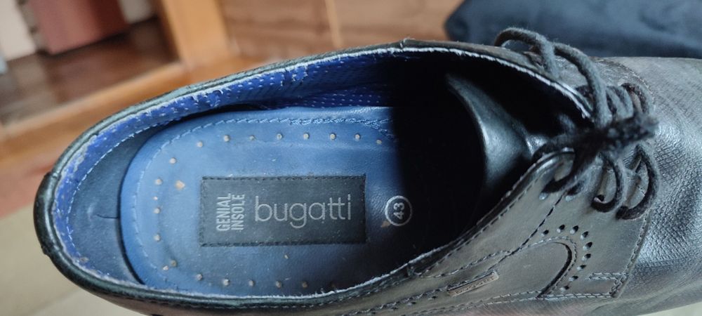 Чоловічі туфлі 43 розміру