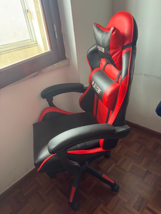 Vendo cadeira gamer pouco usado