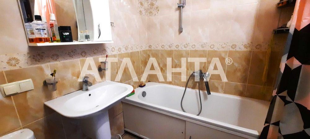 Двухэтажный дом вблизи моря в Вапнярке