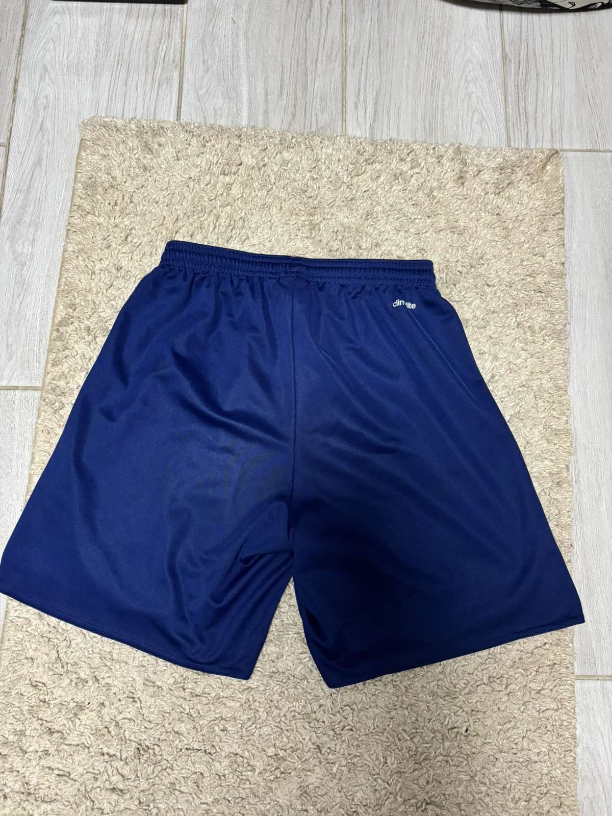 Шорти Adidas розмір s