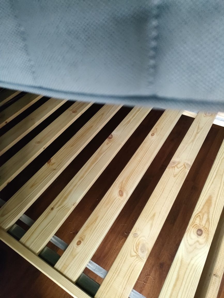 Vendo cama king size completa  colchão