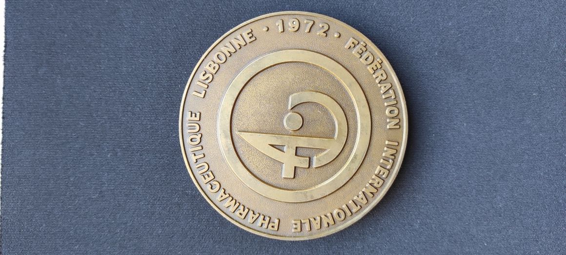 Medalha federation internationale pharmaceutique 1972