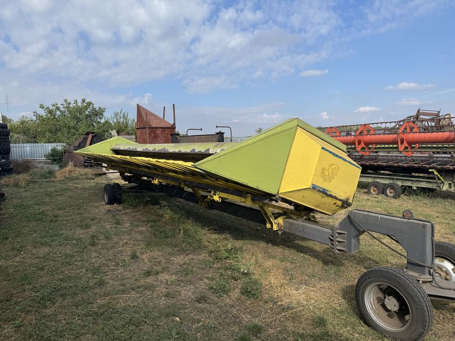 Соняшникова жатка Sunfloro 9.2