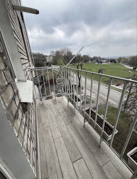 Продам 3-х комнатную квартиру по пр.Аношкина. Ж