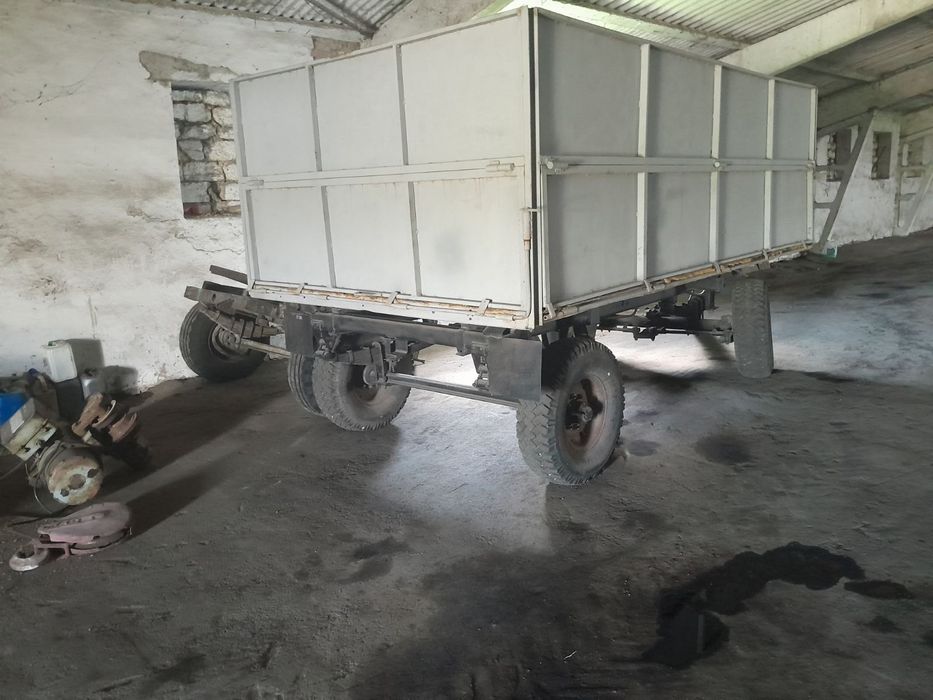 Продам причеп 2птс -4