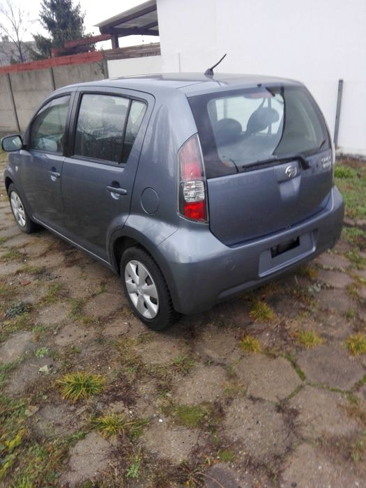DAIHATSU Sirion  1.0