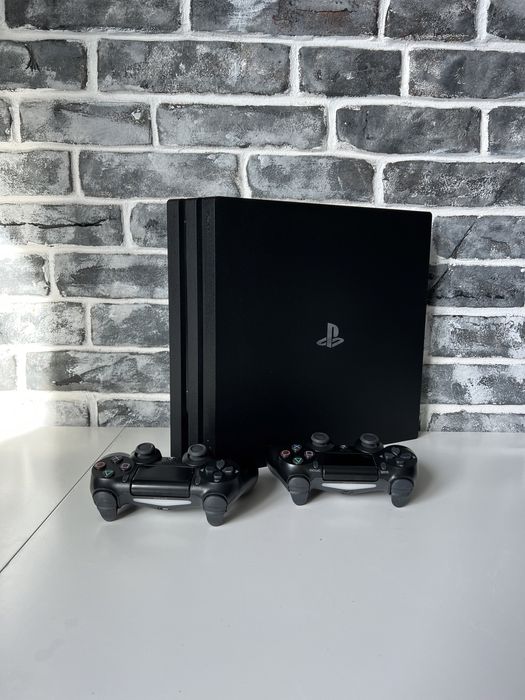 Ps4 pro 1 тб - 2 геймпада, 20 игр. - пс4 про
