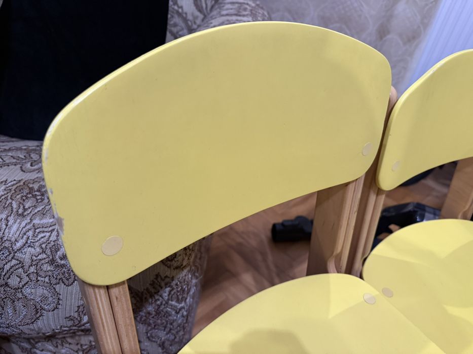 Дитячий столик 2 стільчика та магнітна дошка для малювання