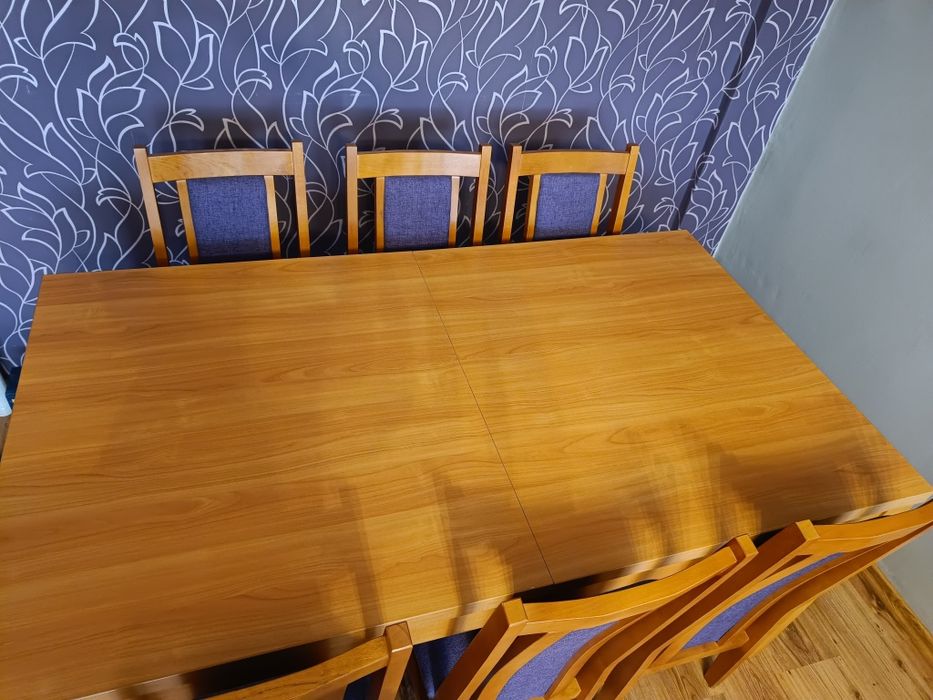 Stół pokojowy rozsuwany