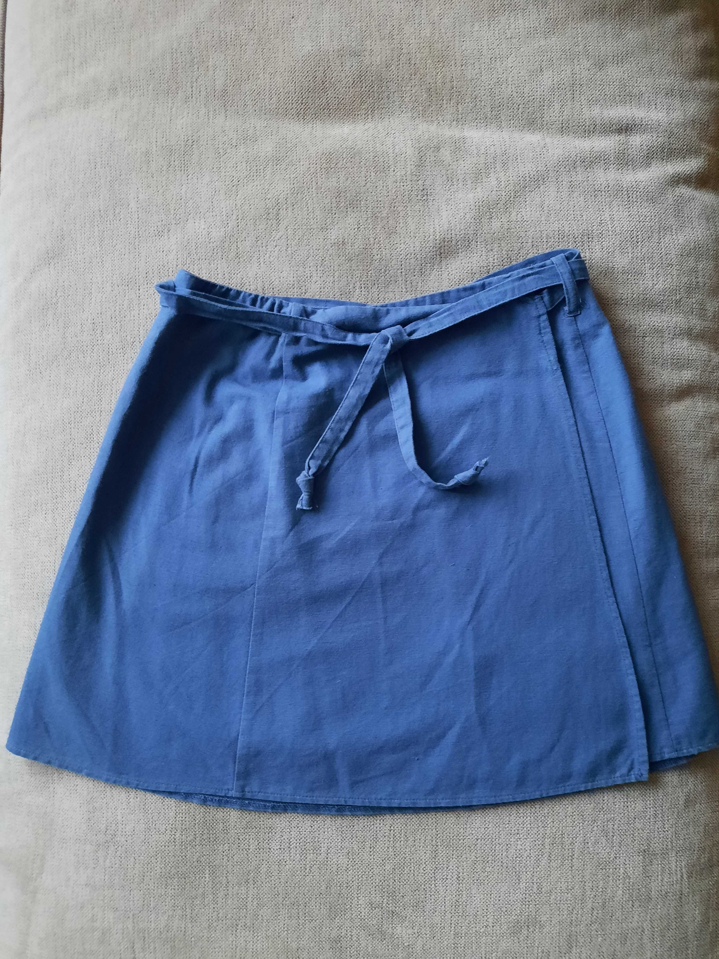 Saia azul traçada