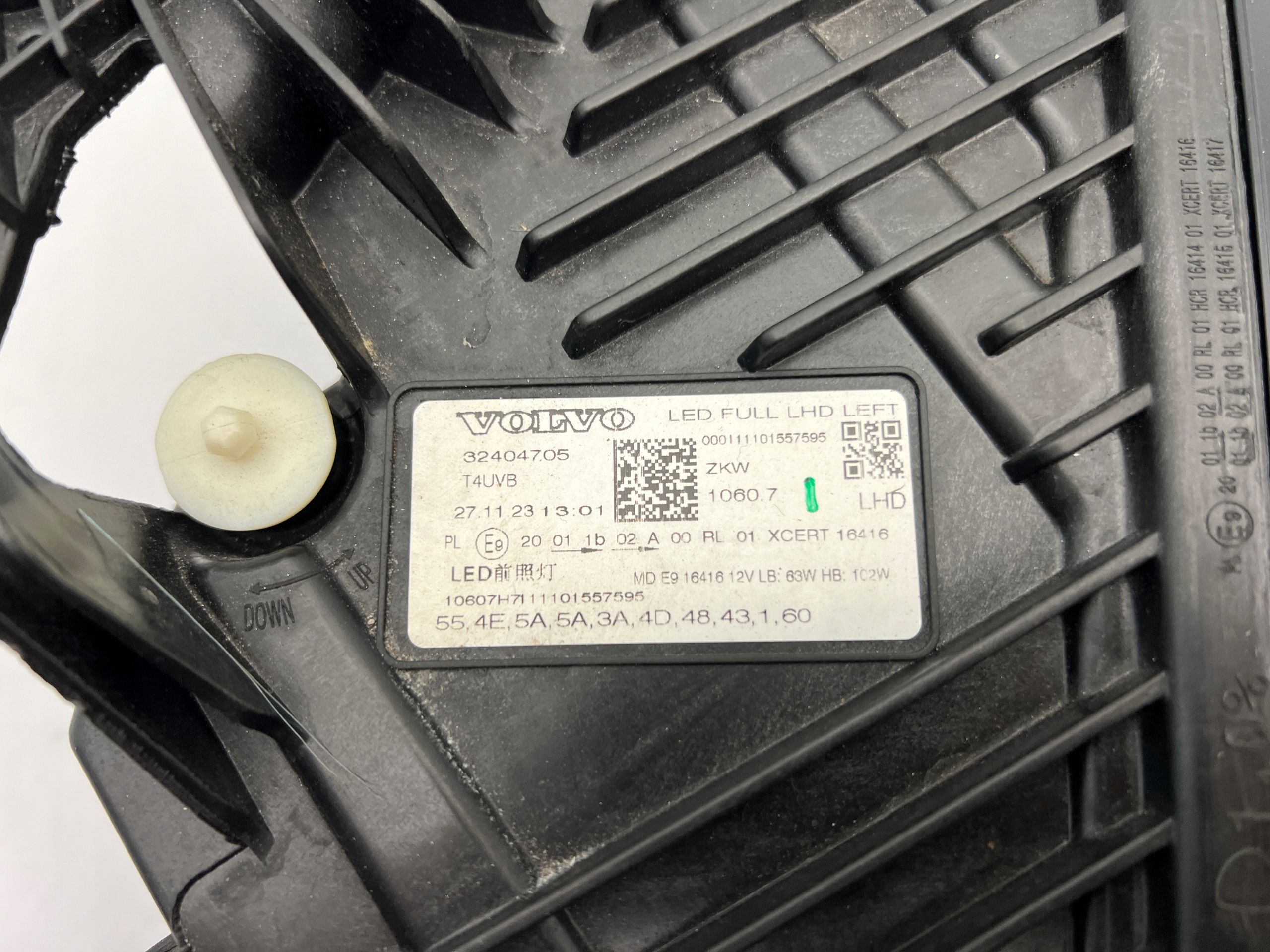 Volvo XC60 II Lift Lampa Przednia Lewa Full Led 2022