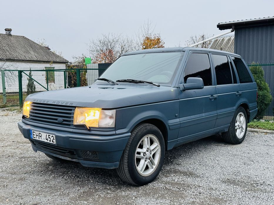 Продам Range Rover 2,5TDI в хорошем состояний технически идеал