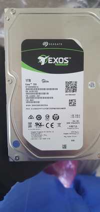 Жесткий диск Seagate Exos 7E8 HDD 1TB  ST1000NM001A 3.5" SAS